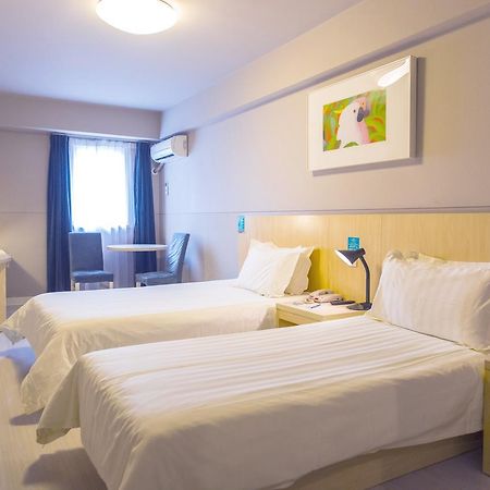 Jingjiang Inn Baoshan Shengqiao Шанхай Екстериор снимка