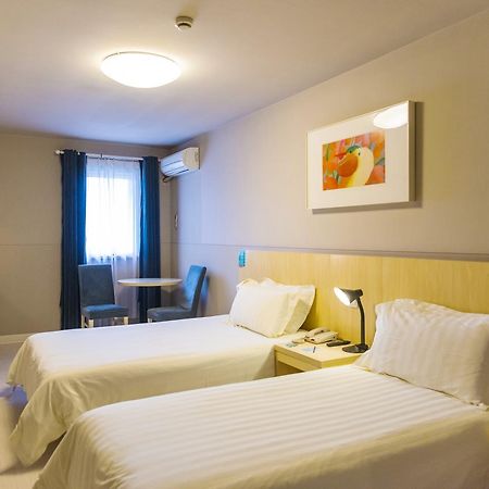 Jingjiang Inn Baoshan Shengqiao Шанхай Екстериор снимка