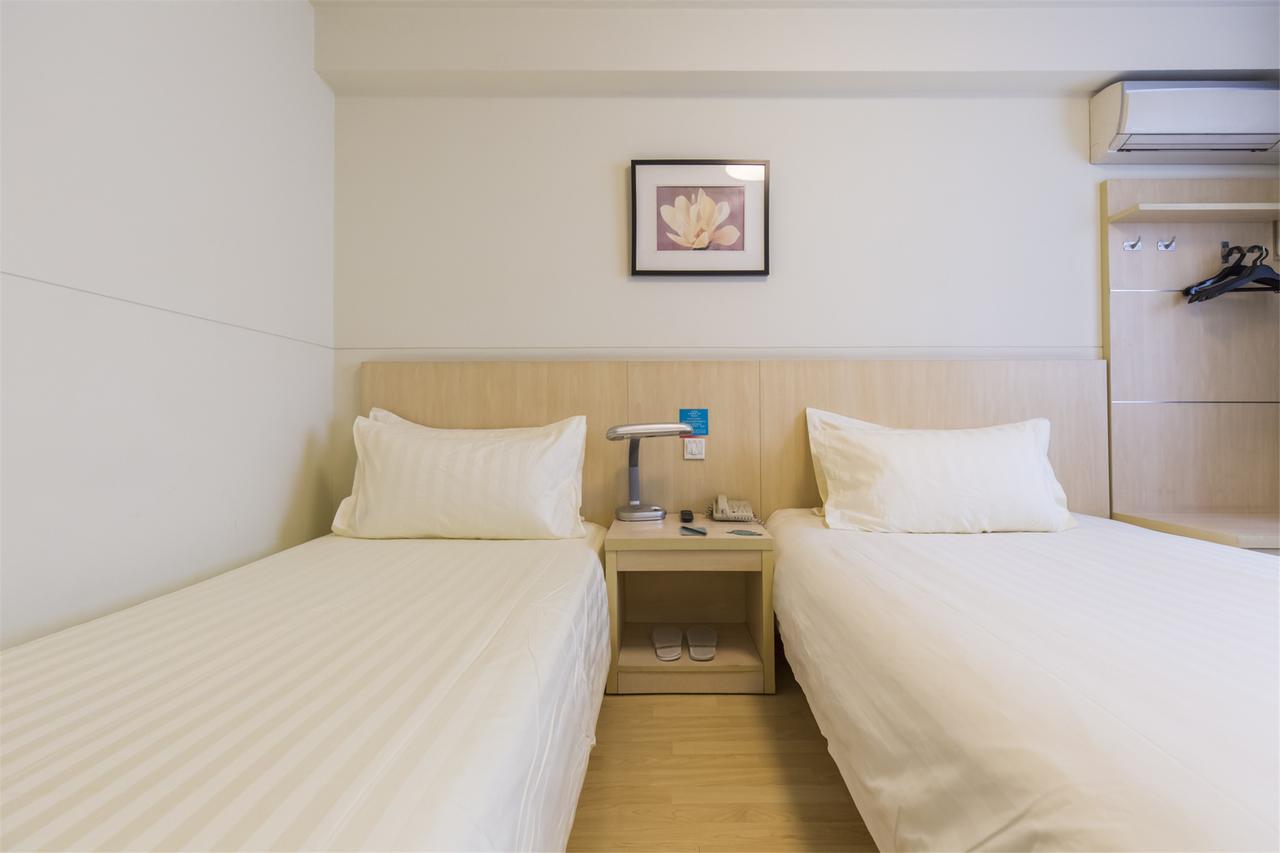 Jingjiang Inn Baoshan Shengqiao Шанхай Екстериор снимка